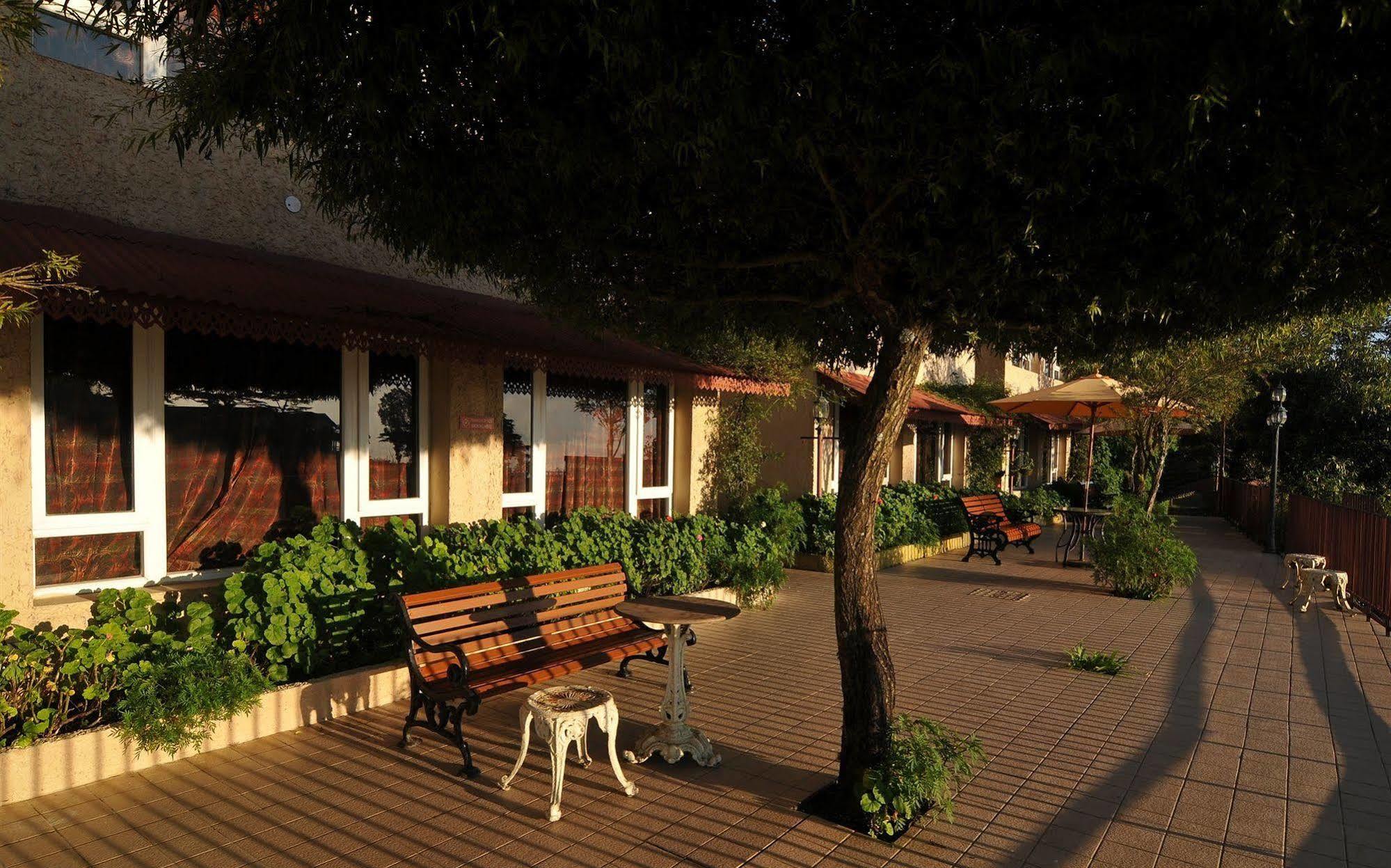 Club Mahindra Mussoorie Hotel Eksteriør billede